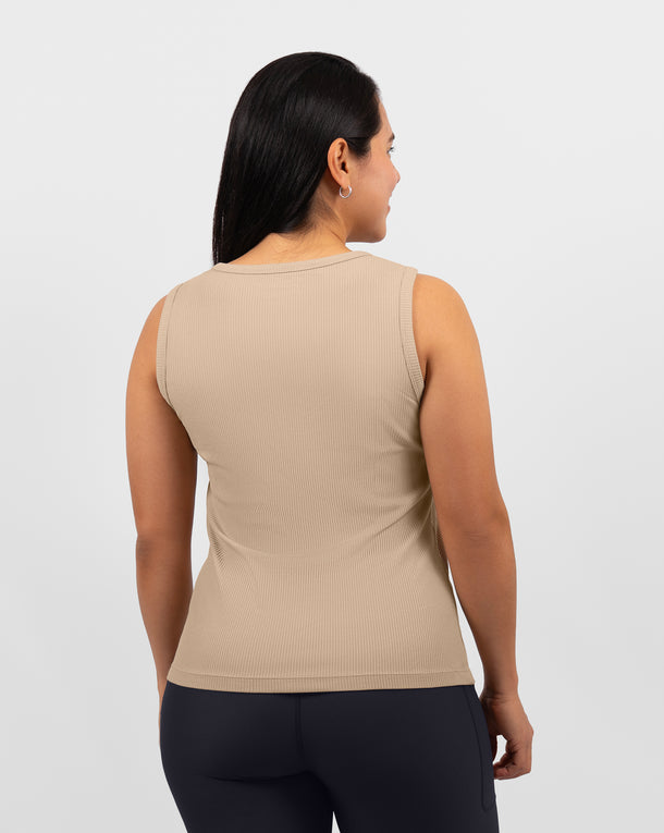 Modelo 163 cm Talla S