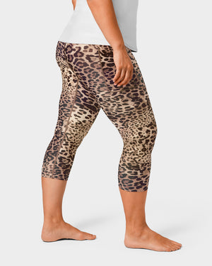 Signature Leopard Capri